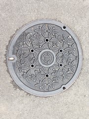 マンホール　日本
