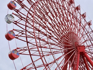 赤い観覧車
