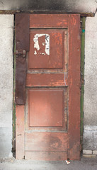 Wooden door to the garage, shed
