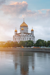 Fototapeta na wymiar Christ the Savior Cathedral in Moscow.