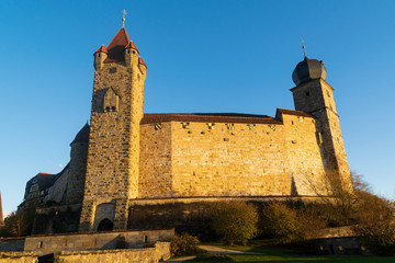Vest Coburg. Fortaleza medieval de Cobur, Baviera, Alemania. fachada del castillo con dos torres al...
