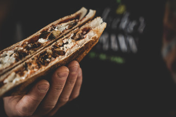 Panini Tramezzini Toast Sandwich Snack Feige Schafskäse Walnuss Italienisch