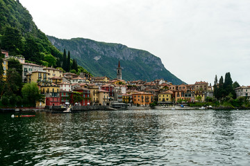 Fototapeta na wymiar Lago di Como, Varenna