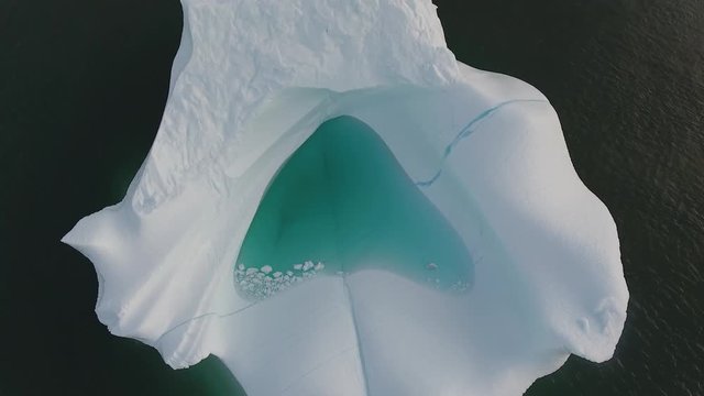 Gr&ouml;nland, Eisberg