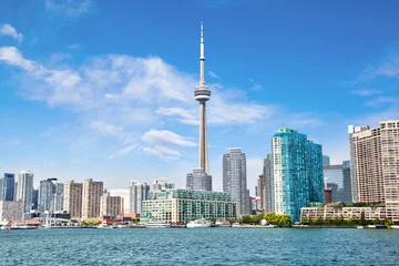 Fotobehang Downtown Toronto met CN Tower Cityscape aan Lake Ontario © ronniechua