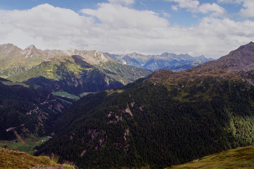 Gletscher und Berge rund um das Ötztal der Tiroler Alpen 