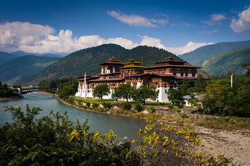 Naklejka premium The Punakha Dzong, also known as Pungtang Dewa chhenbi Phodrang. Punakha, Bhutan, Himalayan Country, Himalayas, Asia, Asian.