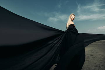 Naklejka premium dress with train