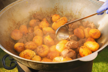 pilaf and other dishes in the cauldron. Methods and ingredients for cooking pilaf. Lamb and beef in Eastern cuisine