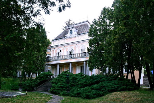 szentkereszty castle is arkos / acrus