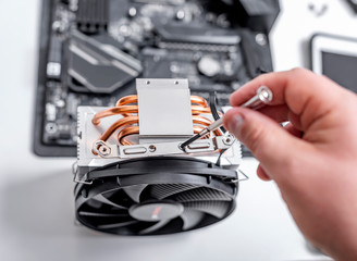 Installing or repair the air cooling system of the PC processor.