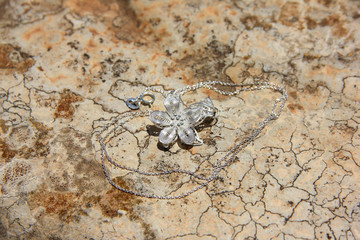 Traditional maltese souvenir - silver flower filigree jewelery with thin chain