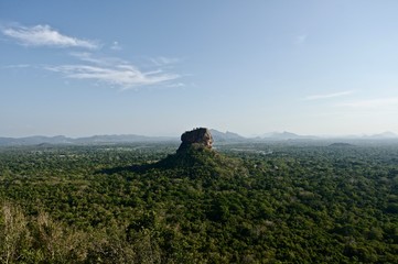 Fototapeta na wymiar rocher du lion srilanka