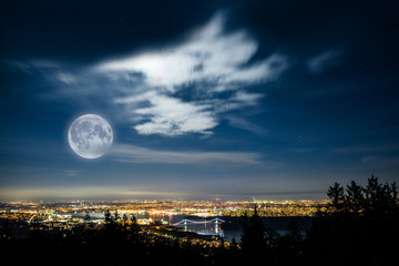 Vancouver Autumn Moon