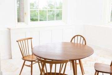 明るい部屋のリビング