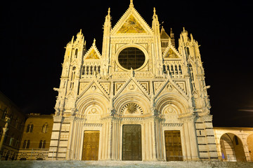 Fototapeta na wymiar Siena cathedral night view, Tuscany, Italy