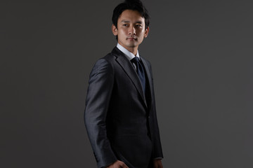 ビジネスマンの立ち姿