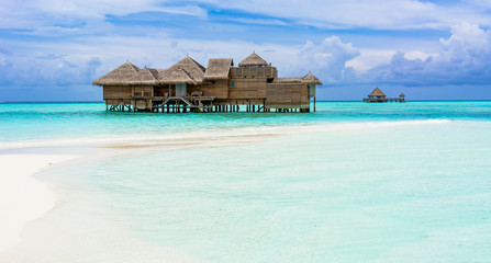 インド洋の美しいサンゴ礁の海