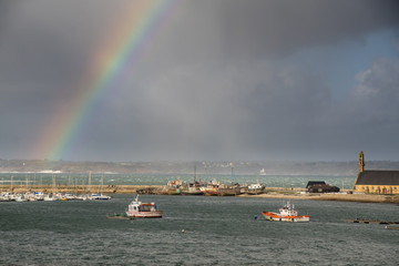 Regenbogen am Meer Bretagne / Frankreich