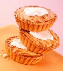 ITALIAN FRANGIPANI CAKES