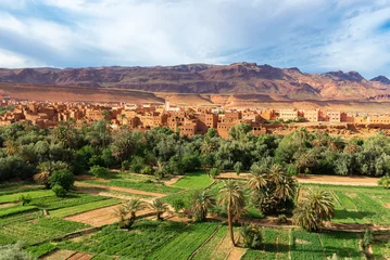 Zelfklevend Fotobehang Marokko Stad en oase van Tinerhir, Marokko