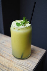healthy green juice  - 232086167