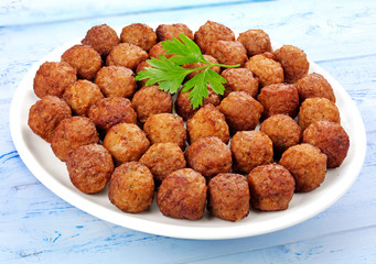 SWEDISH MEATBALLS