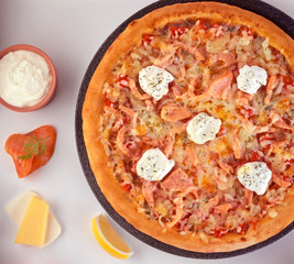 SALMON AND MASCARPONE CHEESE PIZZA