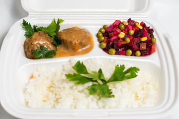 lunch box set. Disposable plastic lunch box. A white food box, lunch, fast food, isolated on white background