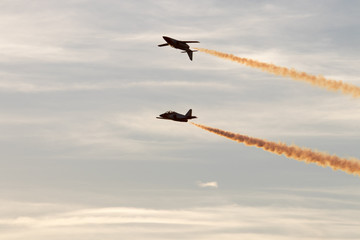 planes doing stunts