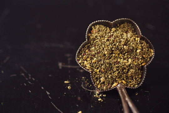 Zaatar spice mix