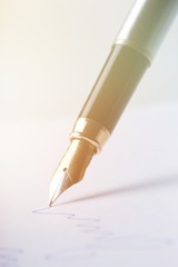 Pen with signature signing