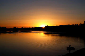 Fototapeta premium Sunset by the River Loire