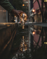 light bulb reflection