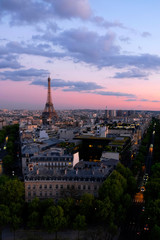 Obraz premium Eiffel Tower from Arc de Triumph by Sunset