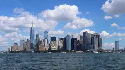 Fototapeta premium Nowy Jork, dalej Manhattan