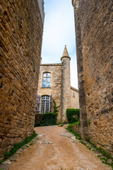 Village médiéval de Bruniquel en Occitanie, France