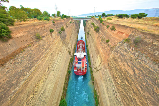 Corinth Canal, Corinth, The Peloponnese, Greece, Southern Europe