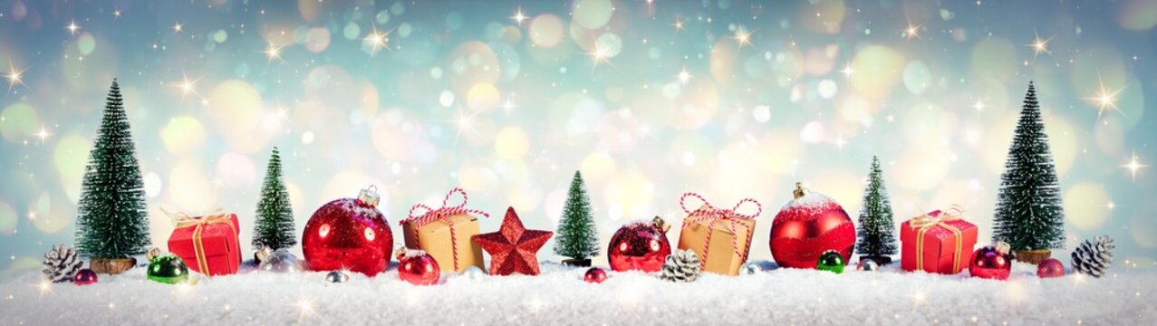 Christmas Vintage Background - Gifts And Tree On Snow With Shiny Background
