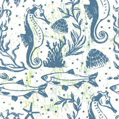 Fototapeta na wymiar Ink hand drawn marine world seamless pattern