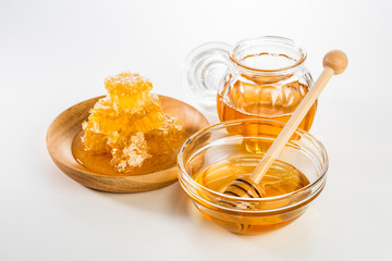 白背景に蜂蜜