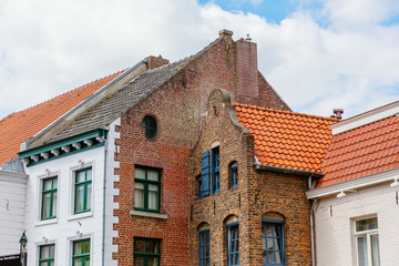 Fototapeta na wymiar old buildings in Roermond, Netherlands