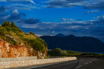 Obraz premium road in mountains