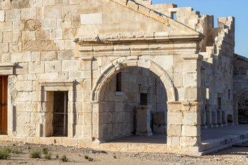 Fototapeta premium Clean shoot of ancient roman structure facade