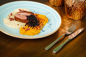 Meat with mashed potatoes