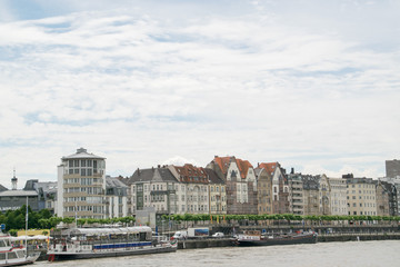 Fototapeta na wymiar Düsseldorf cityscape