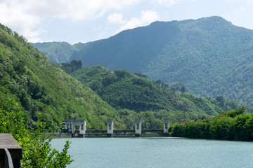 Fototapeta na wymiar View south from the bridge at Borgo a Mozzano along the Serchio river