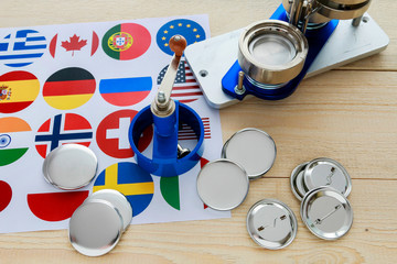 How to make button badges with different country flags, tutorial.