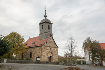 Fototapeta na wymiar Wieder aufgebaute Kirche in Bringhausen