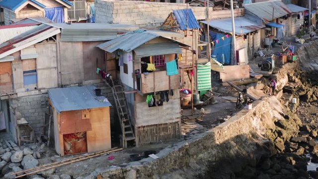 Living in the Slum's in the Philippines 09